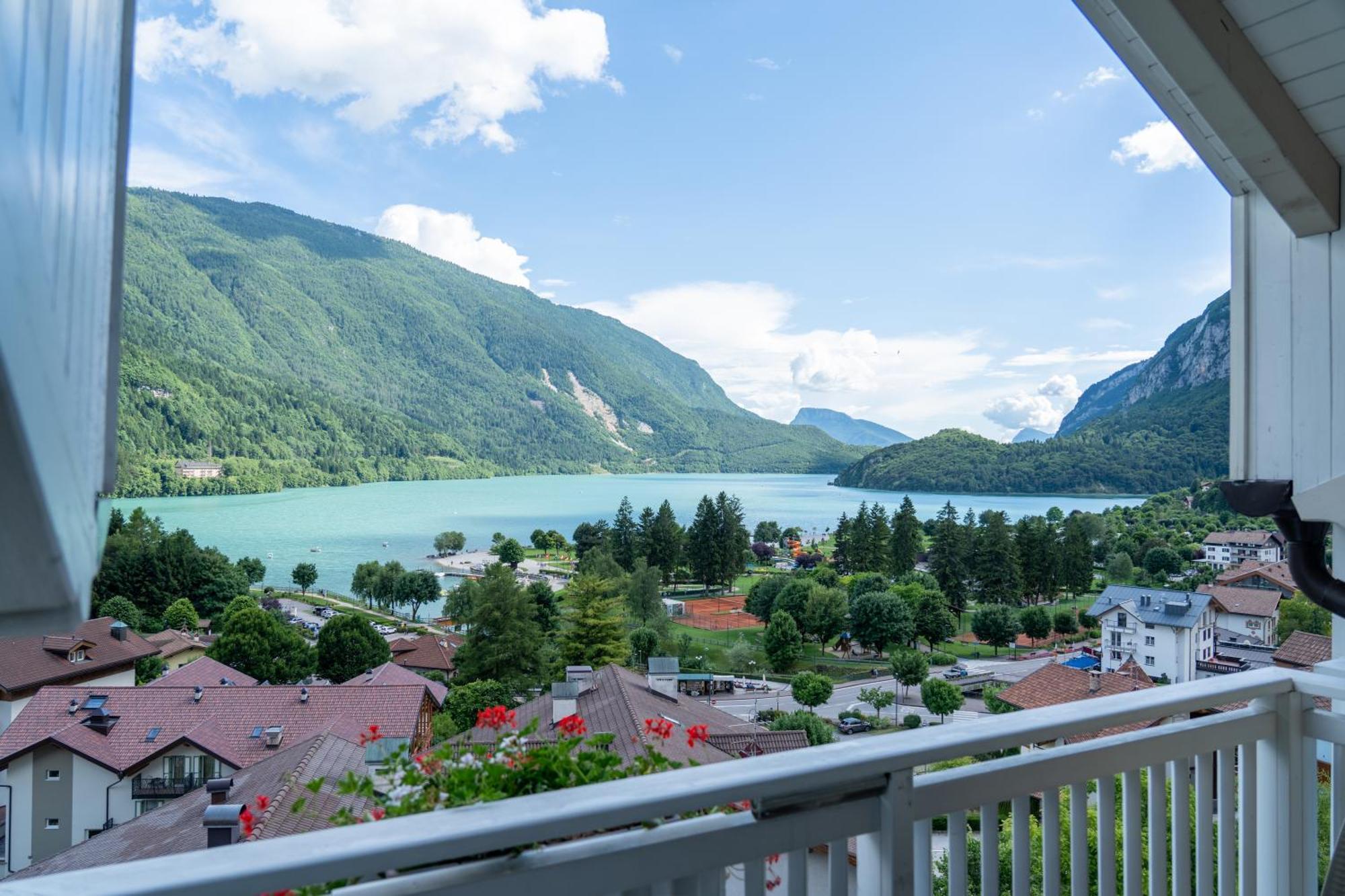 Hotel Europa Мольвено Экстерьер фото