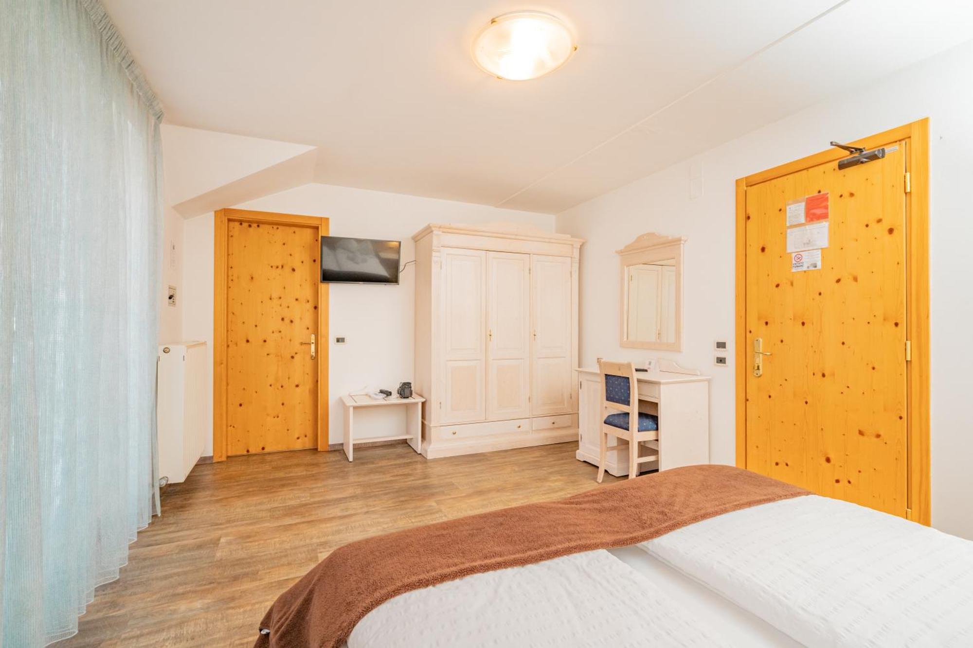 Hotel Europa Мольвено Экстерьер фото