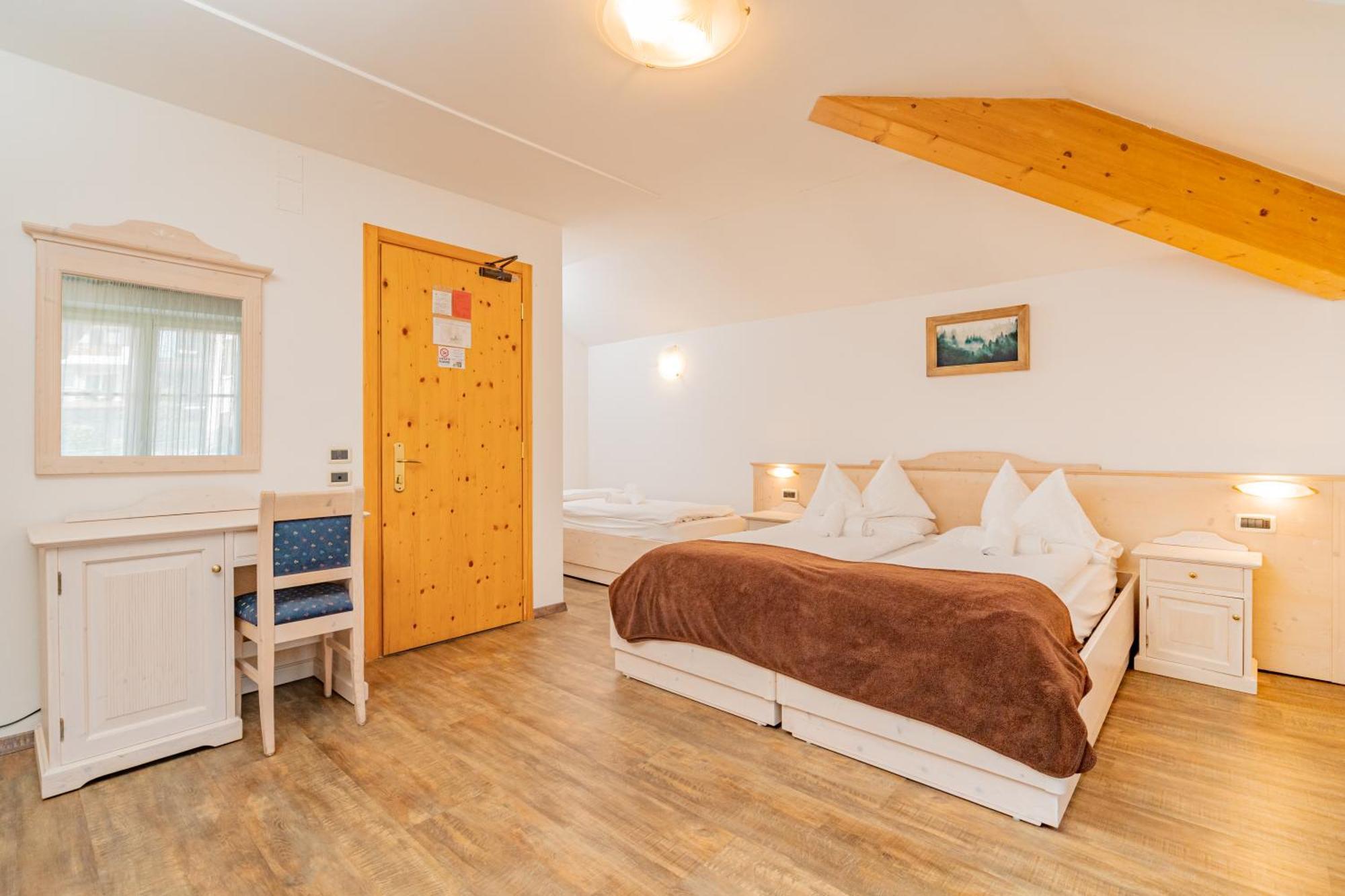 Hotel Europa Мольвено Экстерьер фото