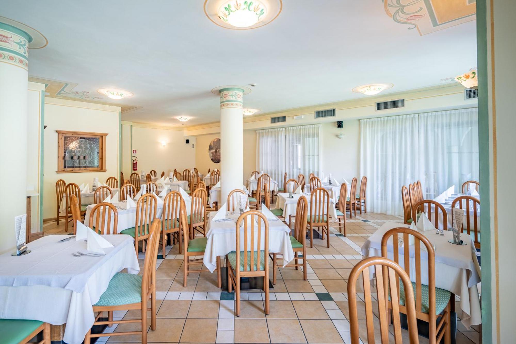 Hotel Europa Мольвено Экстерьер фото